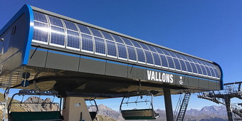 Serre Chevalier Vallée - Panneaux photovoltaïques, télésiège des vallons